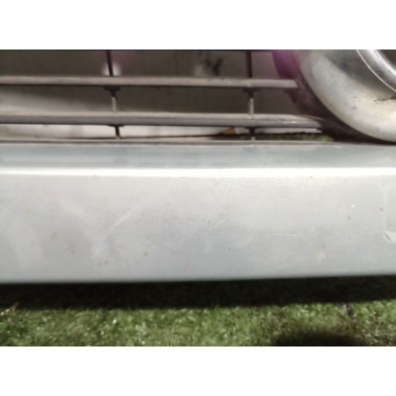 Recambio de rejilla delantera para opel movano (2004 =>) combi medio techo elevado l2h2 3.5t referencia OEM IAM   