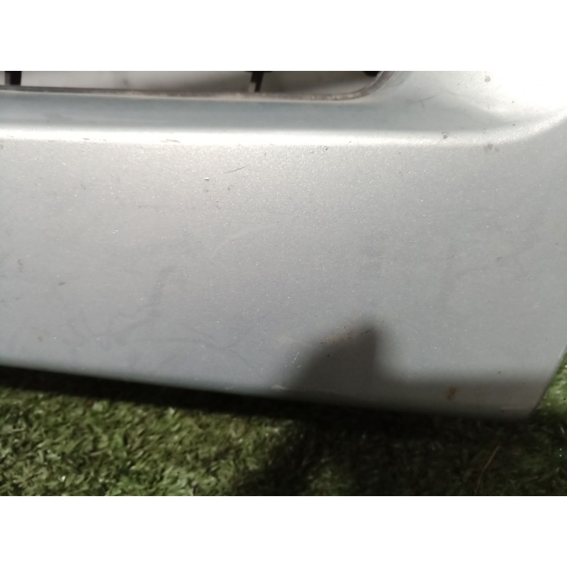 Recambio de rejilla delantera para opel movano (2004 =>) combi medio techo elevado l2h2 3.5t referencia OEM IAM   