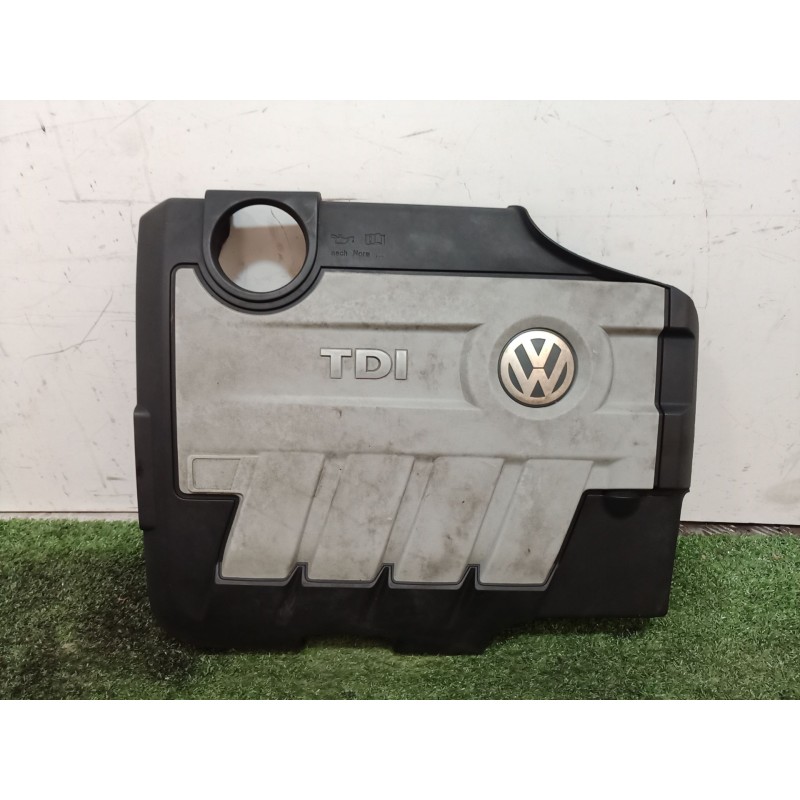 Recambio de tapa motor para volkswagen passat lim. (362) exclusive bluemotion referencia OEM IAM 03L103925 03L103925D 03L103925C