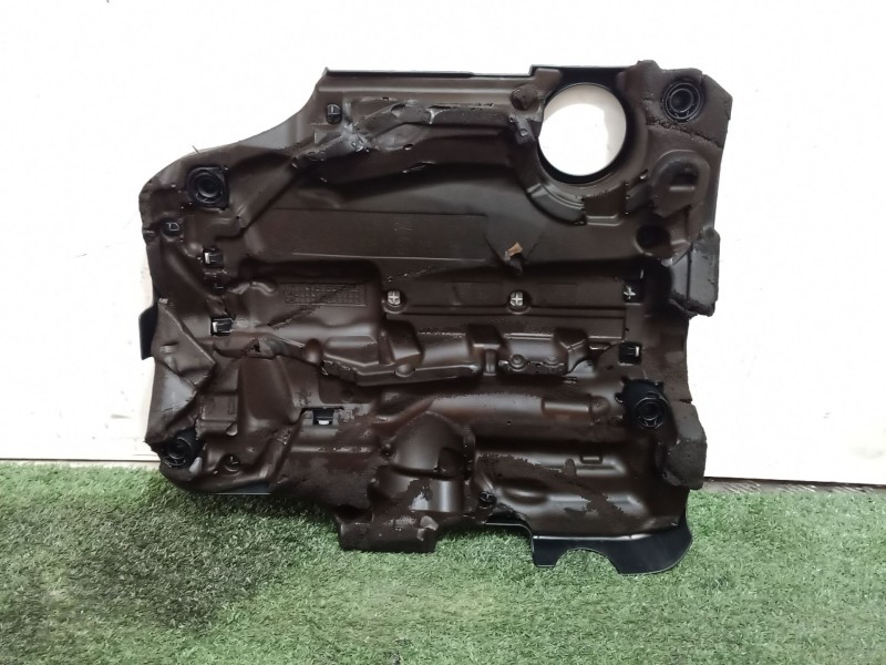 Recambio de tapa motor para volkswagen passat lim. (362) exclusive bluemotion referencia OEM IAM 03L103925 03L103925D 03L103925C