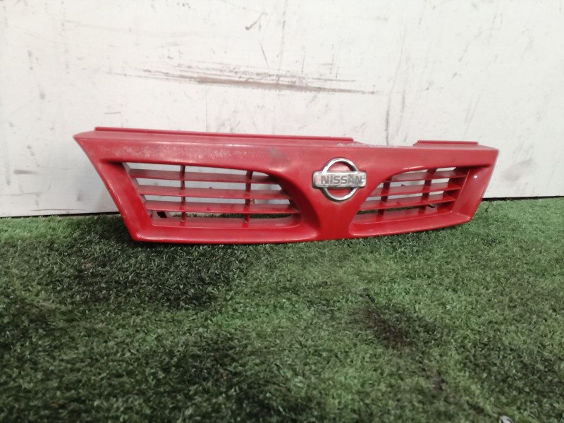 Recambio de rejilla delantera para nissan almera (n15) 1.4 16v cat referencia OEM IAM 623100N000 623100N000 623100N000