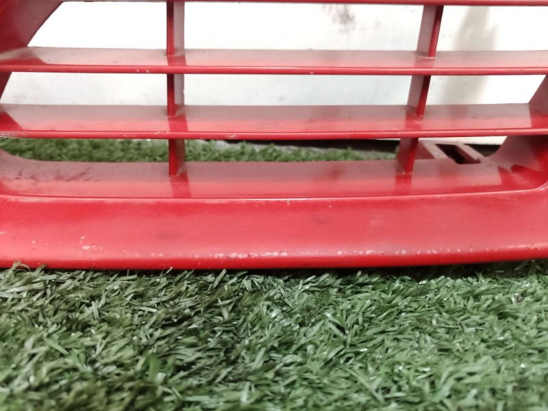 Recambio de rejilla delantera para nissan almera (n15) 1.4 16v cat referencia OEM IAM 623100N000 623100N000 623100N000