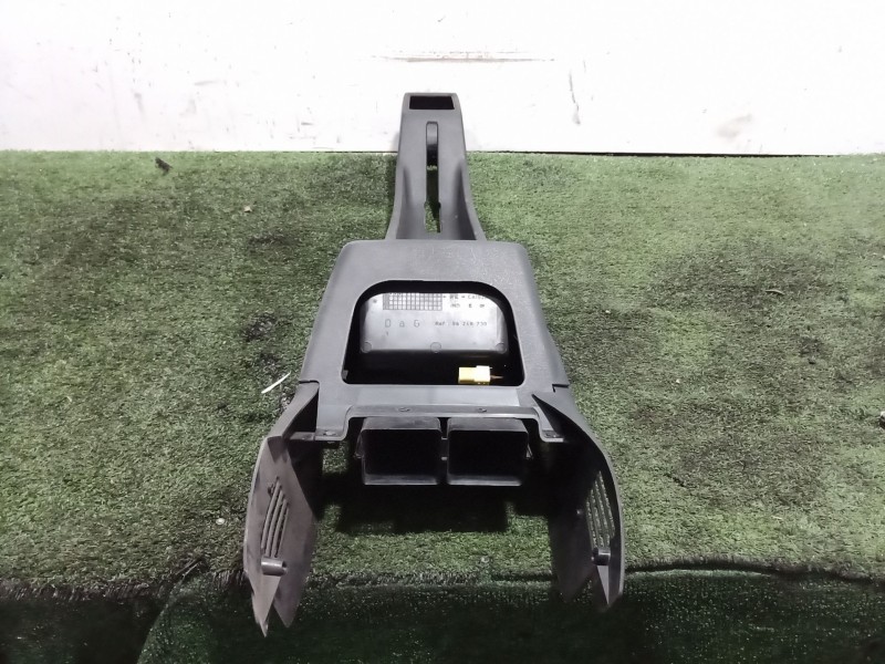 Recambio de consola central tras. para peugeot 306 cabriolet (s2) 2.0 referencia OEM IAM 96248739 96248739 96248739