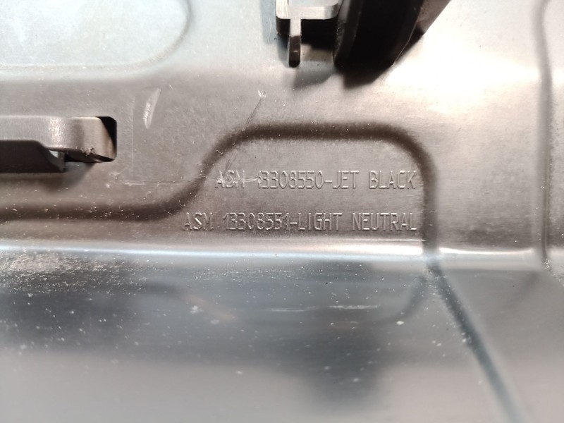 Recambio de guantera para opel insignia a sedán (g09) 2.0 cdti (69) referencia OEM IAM 1014668 13308550 662572168