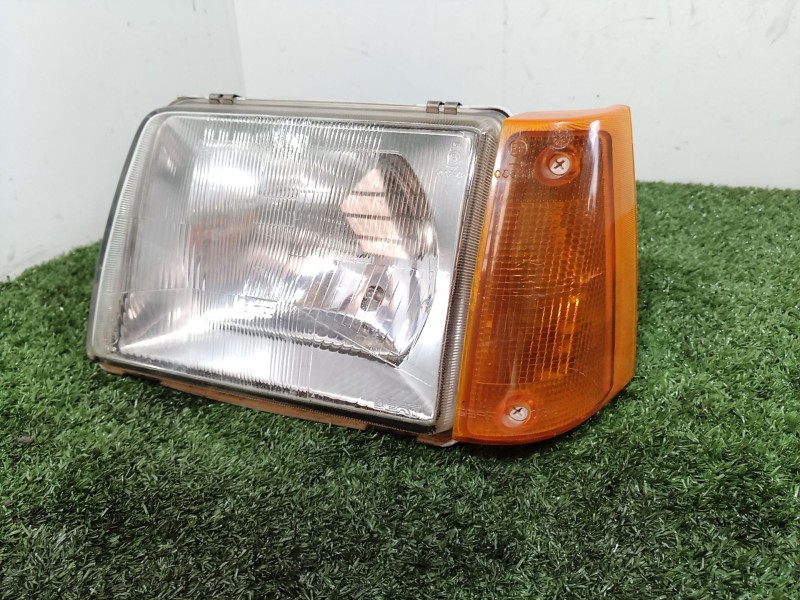 Recambio de faro izquierdo para seat marbella referencia OEM IAM 007405 007405 007405