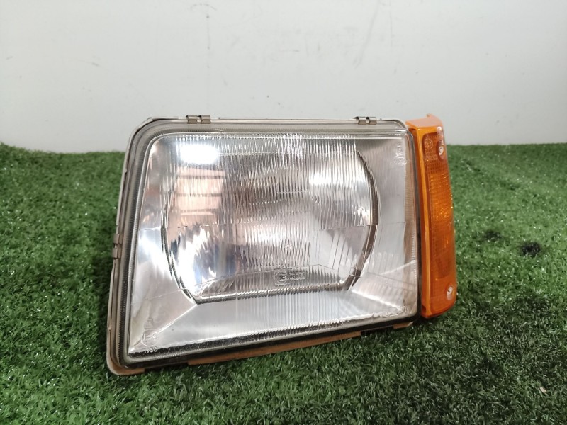 Recambio de faro izquierdo para seat marbella referencia OEM IAM 007405 007405 007405