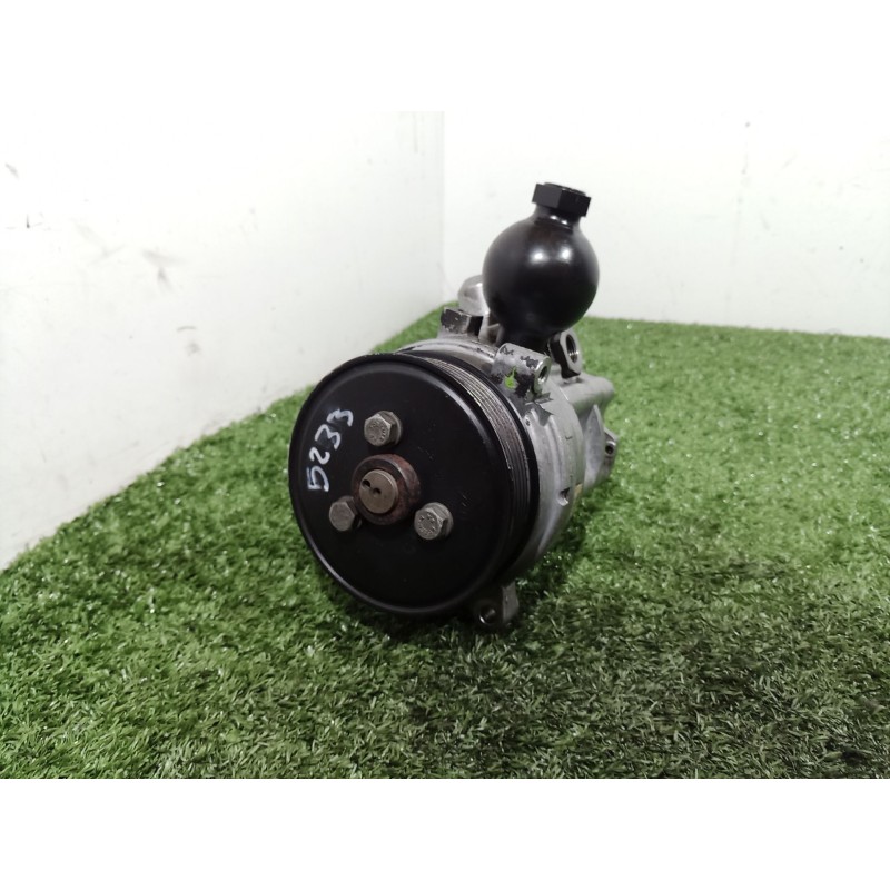 Recambio de bomba direccion para bmw serie 7 (e65/e66) 6.0 cat referencia OEM IAM 676007103 LH2110842 LFR440