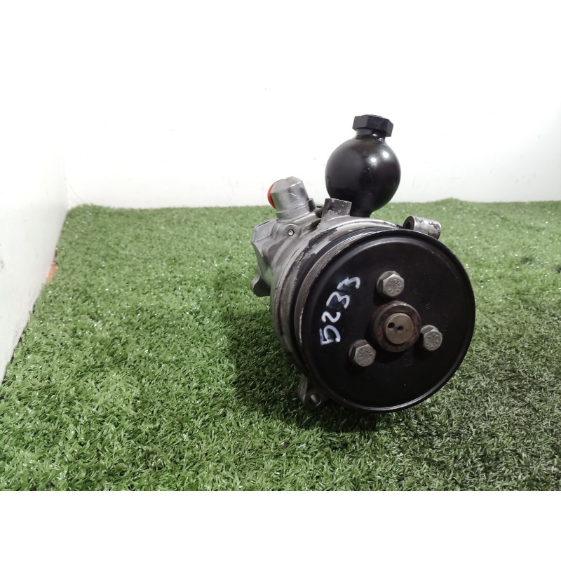 Recambio de bomba direccion para bmw serie 7 (e65/e66) 6.0 cat referencia OEM IAM 676007103 LH2110842 LFR440