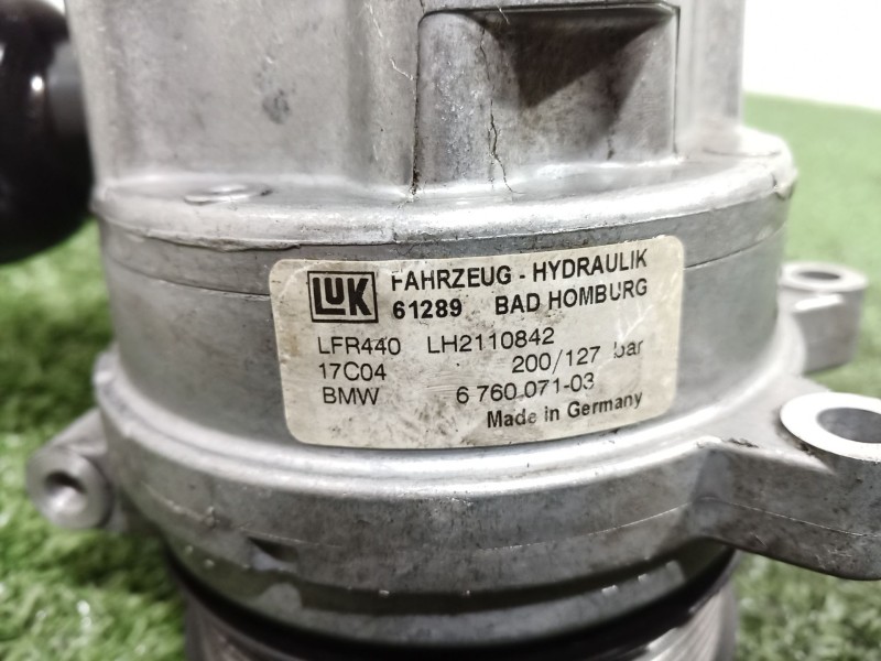 Recambio de bomba direccion para bmw serie 7 (e65/e66) 6.0 cat referencia OEM IAM 676007103 LH2110842 LFR440