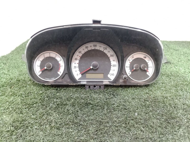 Recambio de cuadro instrumentos para kia cee´d referencia OEM IAM 940031H050 940031H050 940031H050