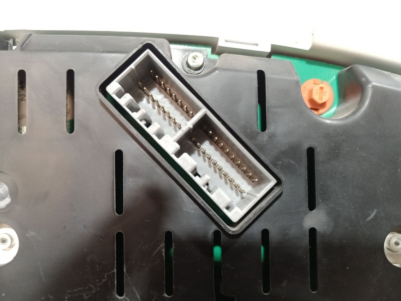 Recambio de cuadro instrumentos para kia cee´d referencia OEM IAM 940031H050 940031H050 940031H050