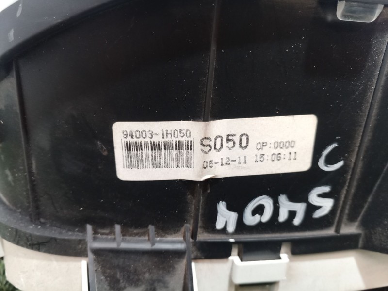 Recambio de cuadro instrumentos para kia cee´d referencia OEM IAM 940031H050 940031H050 940031H050