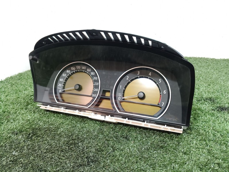 Recambio de cuadro instrumentos para bmw serie 7 (e65/e66) 6.0 cat referencia OEM IAM 62116946841 A2C53046689 110080103