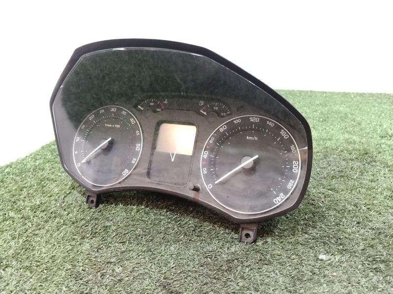 Recambio de cuadro instrumentos para skoda octavia combi (1z5) elegance referencia OEM IAM 1Z0920812D SW090000 A2C53142836