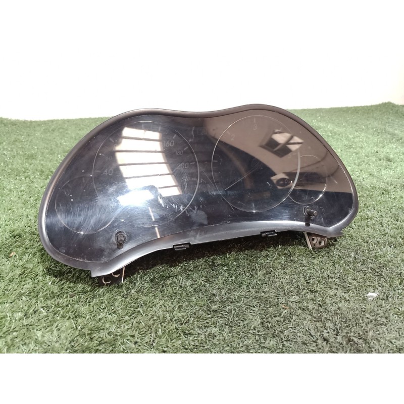 Recambio de cuadro instrumentos para toyota avensis (_t25_) 2.2 d-4d (adt251_) referencia OEM IAM 8380005630H 8380005630H MB2574