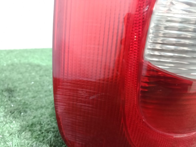 Recambio de piloto trasero izquierdo para citroën xsara picasso referencia OEM IAM 9631564080 9631564080 89300231