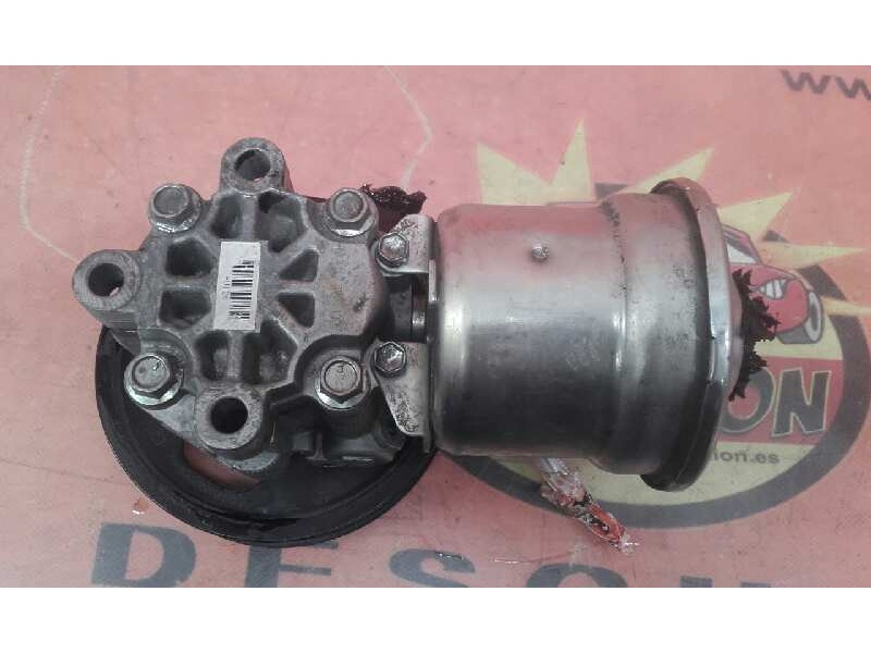 Recambio de bomba direccion para toyota avensis wagon (t25) 2.0 d-4d sol referencia OEM IAM   