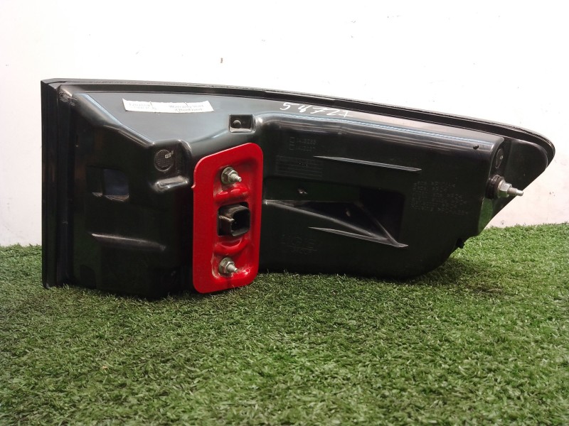 Recambio de piloto trasero izquierdo para ligier js60 js referencia OEM IAM T20200800003530 1413237 1413233