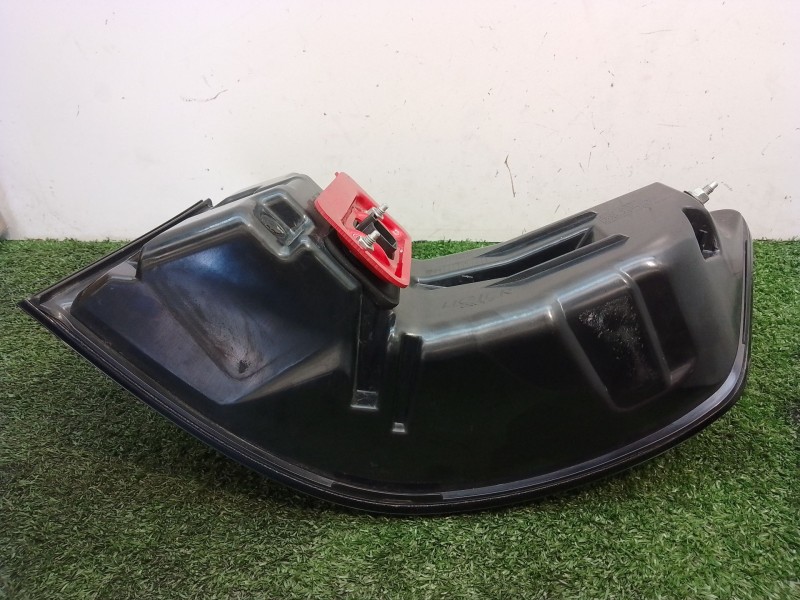 Recambio de piloto trasero izquierdo para ligier js60 js referencia OEM IAM T20200800003530 1413237 1413233