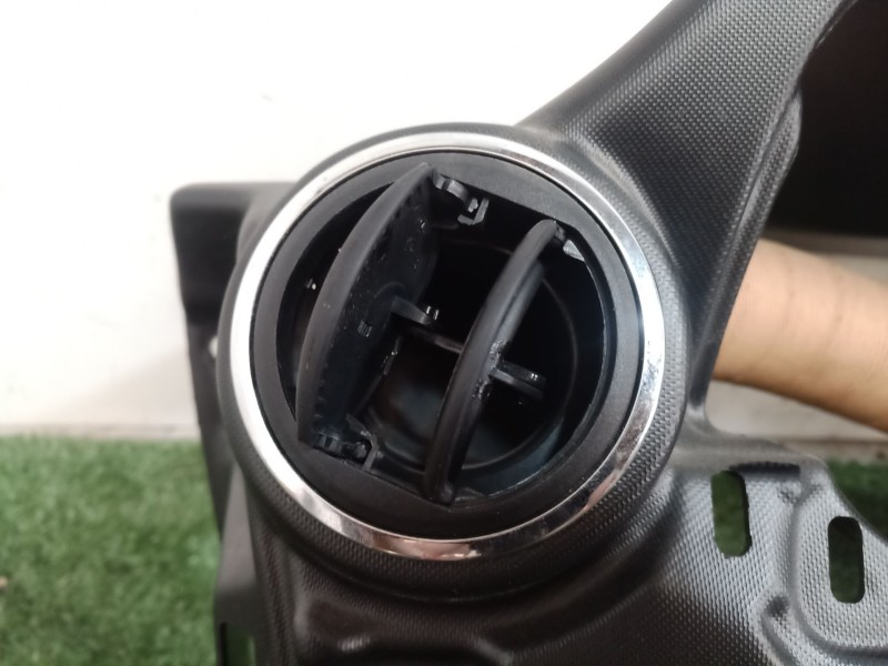 Recambio de salpicadero para ligier js60 js referencia OEM IAM   