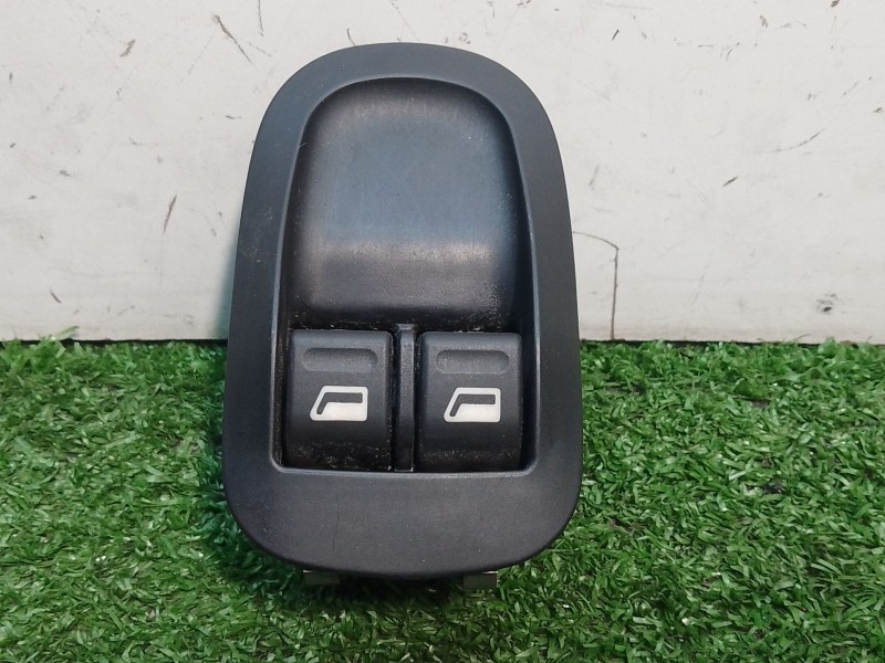 Recambio de botonera elevalunas central para ligier js60 js referencia OEM IAM 96316305XT 96316305XT A11531