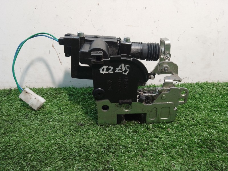 Recambio de cerradura puerta delantera derecha para ligier js60 js referencia OEM IAM SINREFERENCIA SIN REFERENCIA SIN REFERENCI