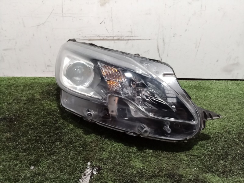 Recambio de faro derecho para ligier js60 js referencia OEM IAM (SINREFERENCIA) ( SIN REFERENCIA ) ( SIN REFERENCIA )