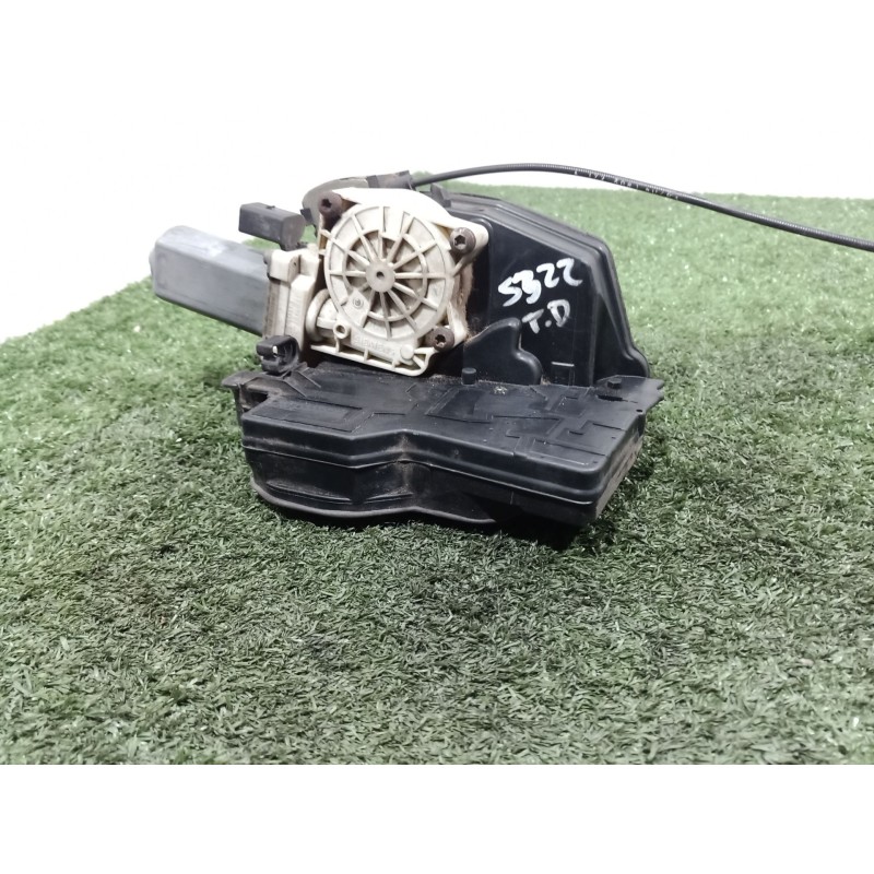 Recambio de cerradura puerta trasera derecha para bmw serie 7 (e65/e66) 6.0 cat referencia OEM IAM 8240586 7746003701 4102306100