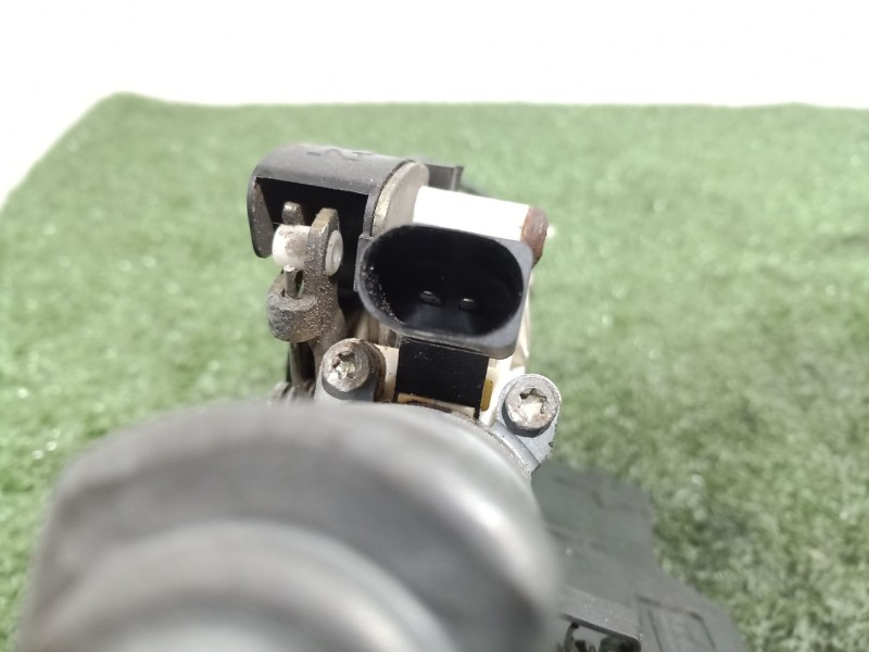 Recambio de cerradura puerta trasera derecha para bmw serie 7 (e65/e66) 6.0 cat referencia OEM IAM 8240586 7746003701 4102306100