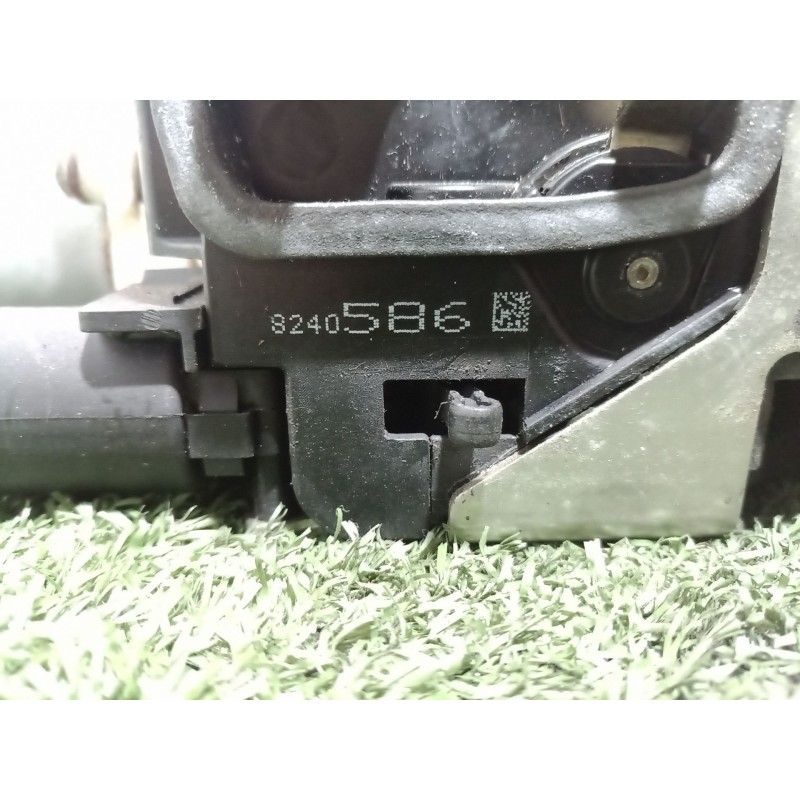 Recambio de cerradura puerta trasera derecha para bmw serie 7 (e65/e66) 6.0 cat referencia OEM IAM 8240586 7746003701 4102306100