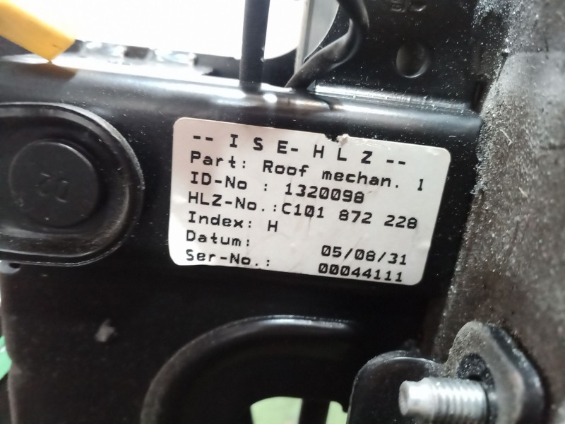 Recambio de capota para opel tigra twintop (x04) 1.3 cdti (r97) referencia OEM IAM 93162626 C101872228 1320098