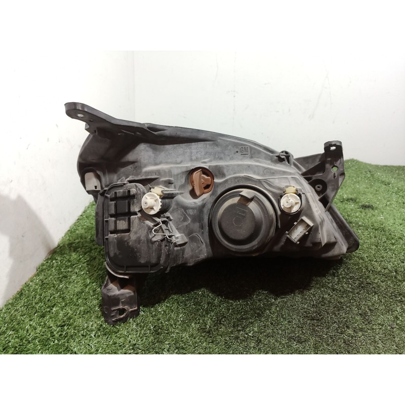 Recambio de faro izquierdo para opel tigra twintop (x04) 1.3 cdti (r97) referencia OEM IAM 93162203 93162203 89311070