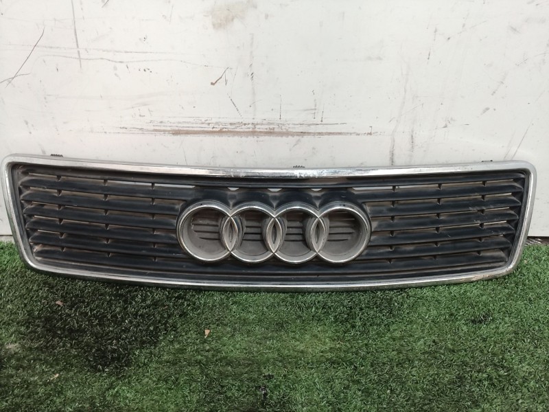 Recambio de rejilla delantera para audi a4 berlina (b5) referencia OEM IAM 4A0853651 4A0853651 4A0853651