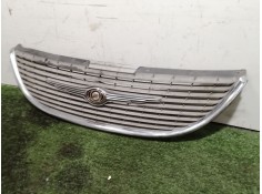 Recambio de rejilla delantera para chrysler voyager (rg) referencia OEM IAM 4857522AA 4857522AA 4857522AA 2