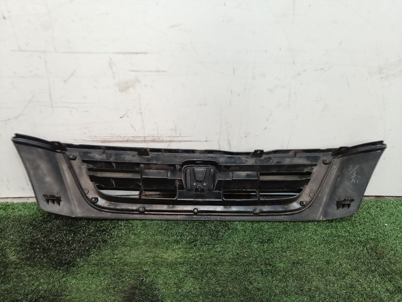Recambio de rejilla delantera para honda cr-v (rd1/3) referencia OEM IAM 75101S100000 75101S100000 75101S100000