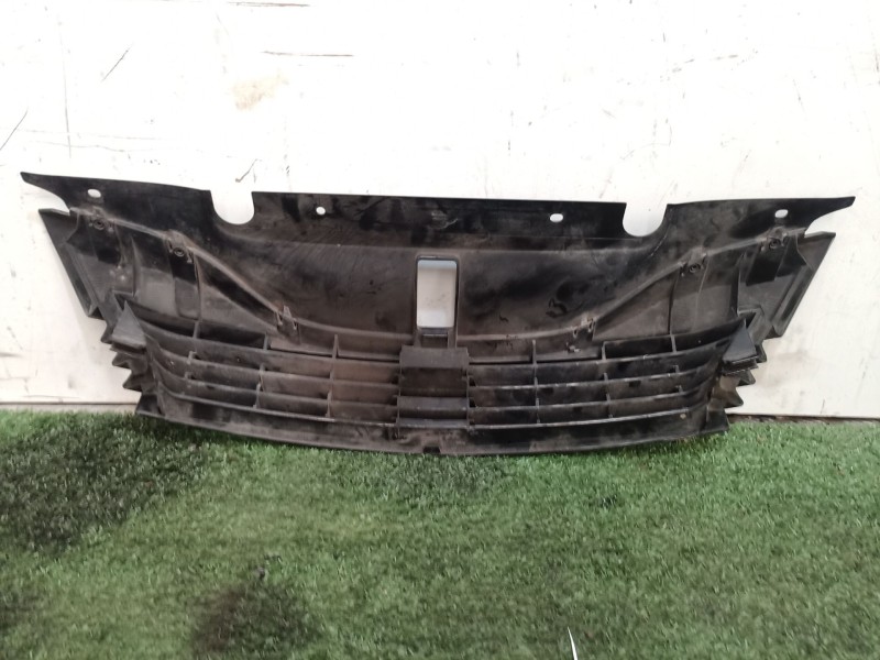 Recambio de rejilla delantera para renault laguna ii (bg0) authentique referencia OEM IAM 8200012581 8200012581 8200012581
