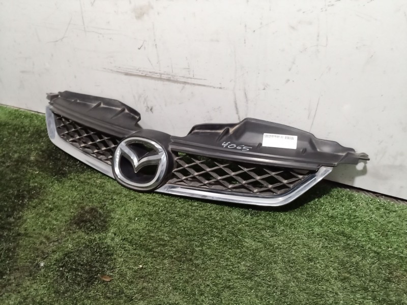 Recambio de rejilla delantera para mazda 5 berl. (cr) 2.0 crtd active (81kw) referencia OEM IAM C23550711 C23550711 C23550711