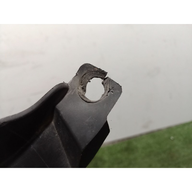 Recambio de rejilla delantera para mazda 5 berl. (cr) 2.0 crtd active (81kw) referencia OEM IAM C23550711 C23550711 C23550711