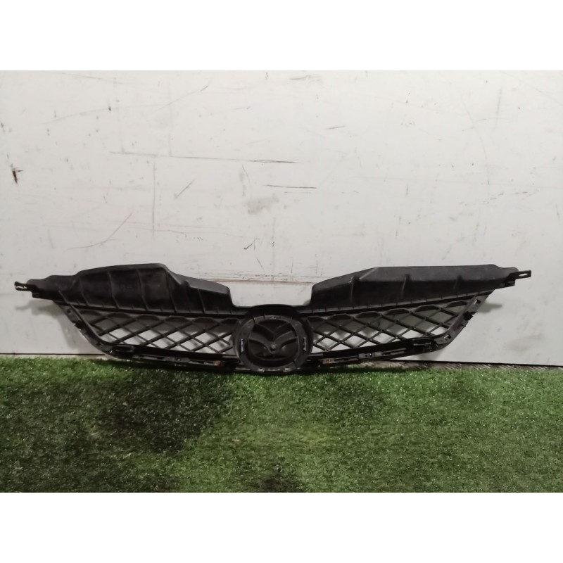 Recambio de rejilla delantera para mazda 5 berl. (cr) 2.0 crtd active (81kw) referencia OEM IAM C23550711 C23550711 C23550711