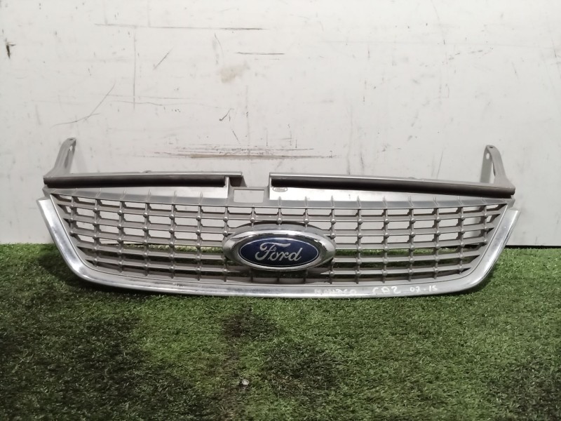 Recambio de rejilla delantera para ford mondeo ber. (ca2) referencia OEM IAM 7S718200A 7S718200A 7S718200D
