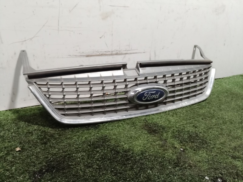 Recambio de rejilla delantera para ford mondeo ber. (ca2) referencia OEM IAM 7S718200A 7S718200A 7S718200D
