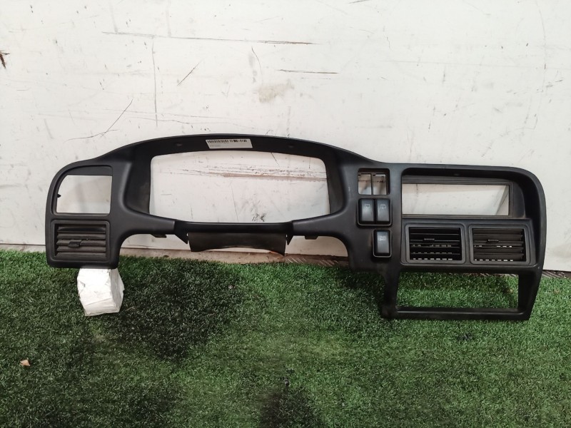 Recambio de aireador para isuzu rodeo referencia OEM IAM   