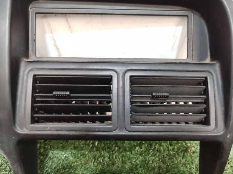 Recambio de aireador para isuzu rodeo referencia OEM IAM   