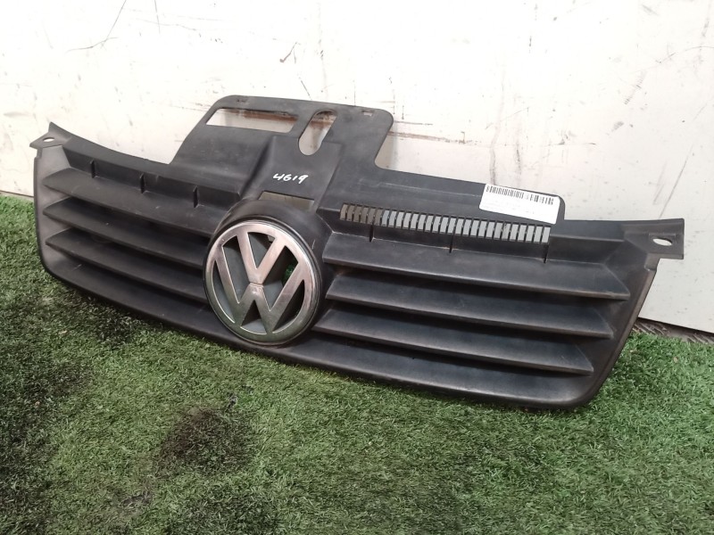 Recambio de rejilla delantera para volkswagen polo (9n1) conceptline referencia OEM IAM 6Q0853651 1J5853601 1J5853601A