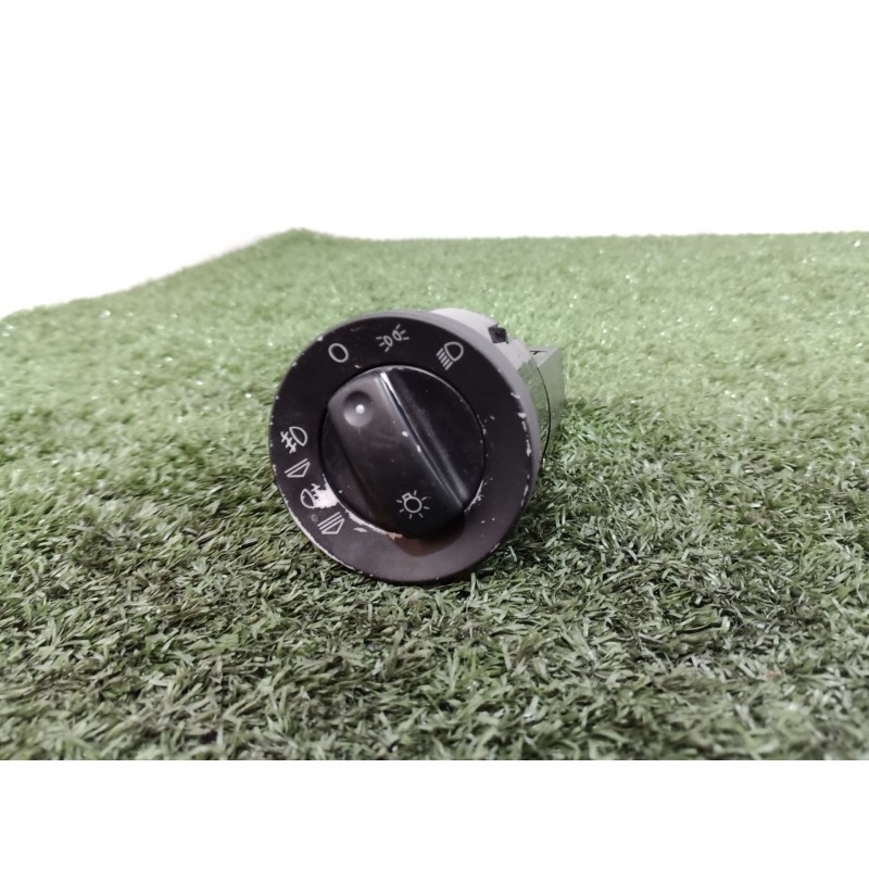 Recambio de mando luces para audi a4 b7 (8ec) 2.0 tdi referencia OEM IAM 8E0941531C 8E0941531 8E0941531C01C