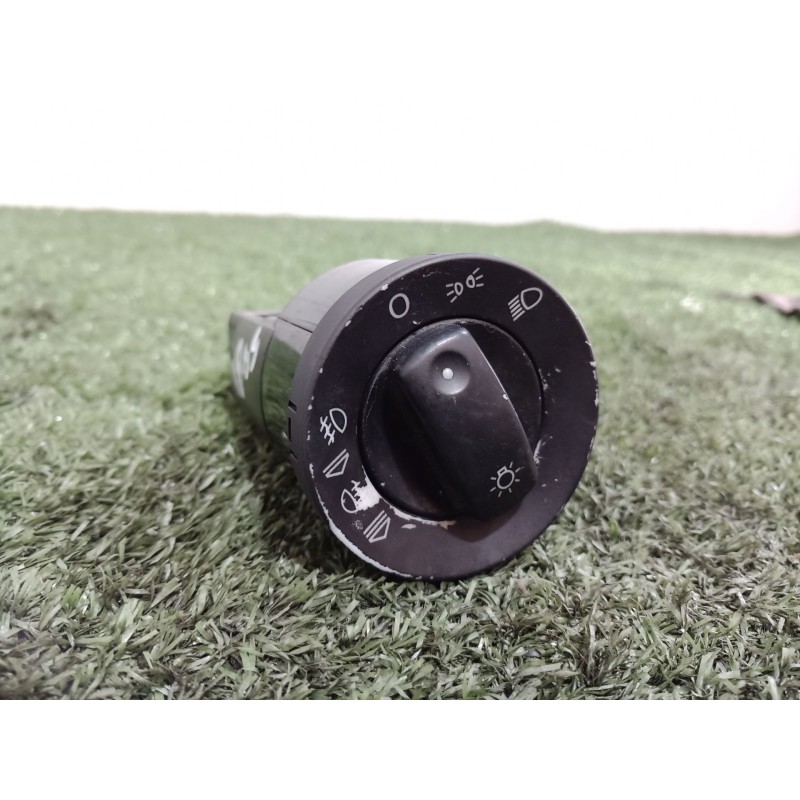 Recambio de mando luces para audi a4 b7 (8ec) 2.0 tdi referencia OEM IAM 8E0941531C 8E0941531 8E0941531C01C