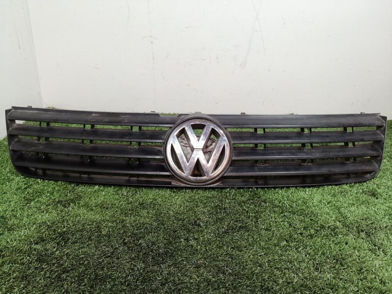 Recambio de rejilla delantera para volkswagen passat berlina (3b2) referencia OEM IAM 3B0853653C 3B0853653C 3B0853653