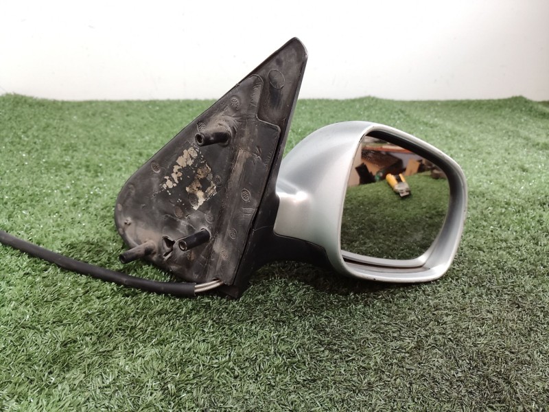 Recambio de retrovisor derecho para seat ibiza (6k1) referencia OEM IAM 221076 221076 6N0857934