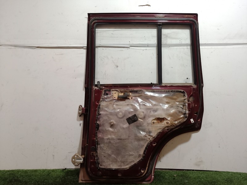 Recambio de puerta trasera derecha para ssangyong musso (fj) 2.9 d referencia OEM IAM   