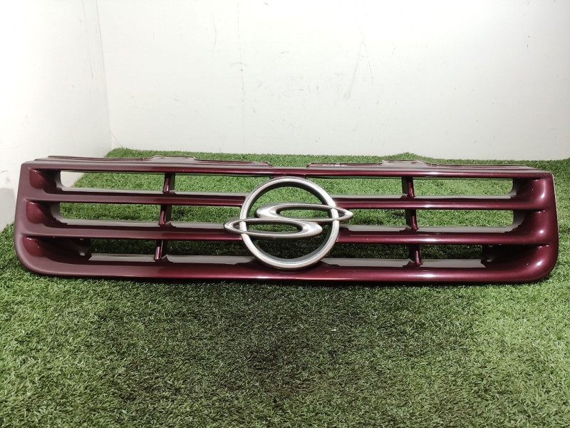 Recambio de rejilla delantera para ssangyong musso (fj) 2.9 d referencia OEM IAM   
